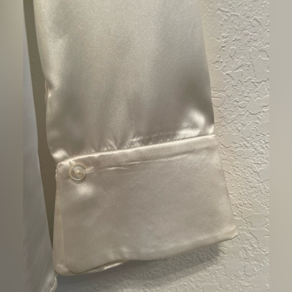 Women’s Kasper Satin White Blouse Size 14W - Picture 4 of 6